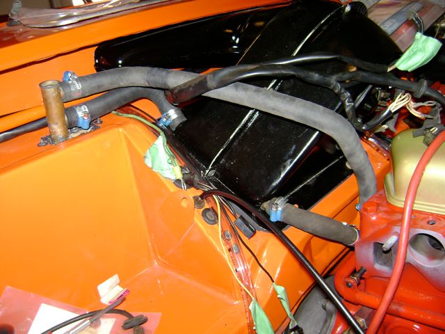 Heater hoses in